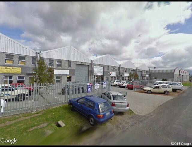 210M² FACTORY SOLD IN RETREAT